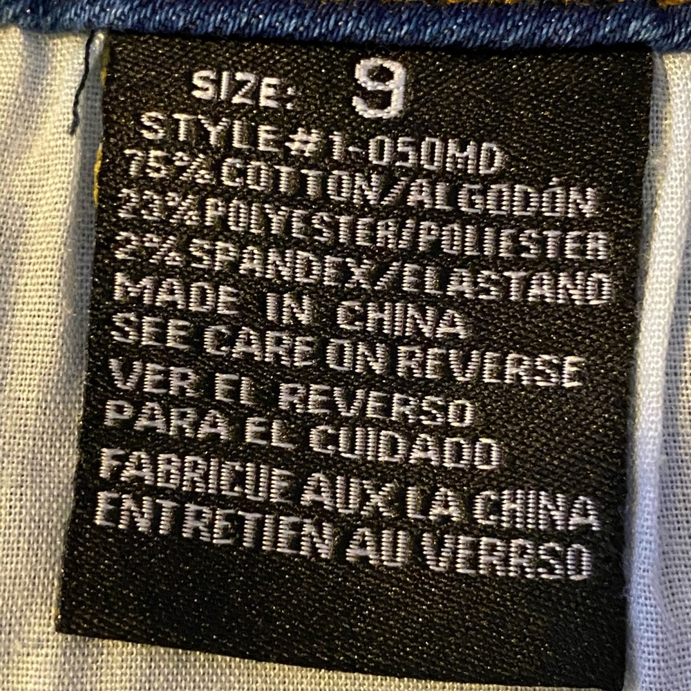 Jeans - Picture 5 of 5